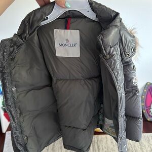 Authentic Moncler unisex goose down jacket with asiatic raccoon fur insert